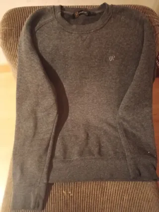 Sudadera UP gris