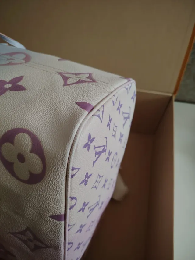 Borsa Louis Vuitton Neverfull MM Pastel Sunrise