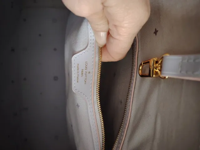 Borsa Louis Vuitton Neverfull MM Pastel Sunrise