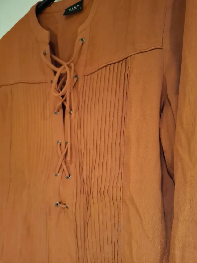 Blusa VILA xolor cazuela talla S