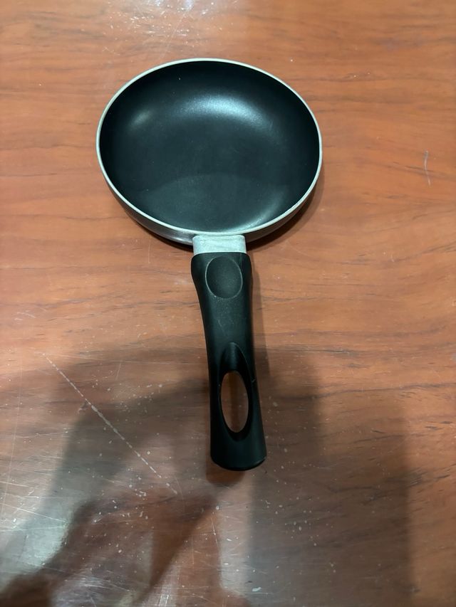 Lote 3 sartenes: asador y 2 más