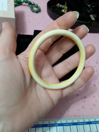 Bracciale in materiale nobile