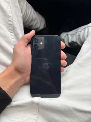 iPhone 12 Negro