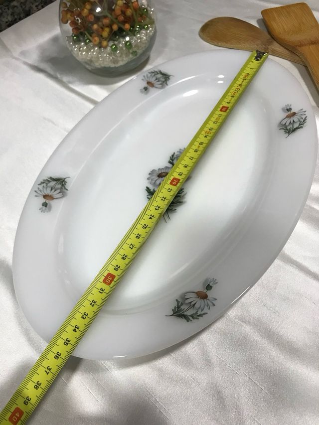 Fuente ovalada Arcopal margaritas