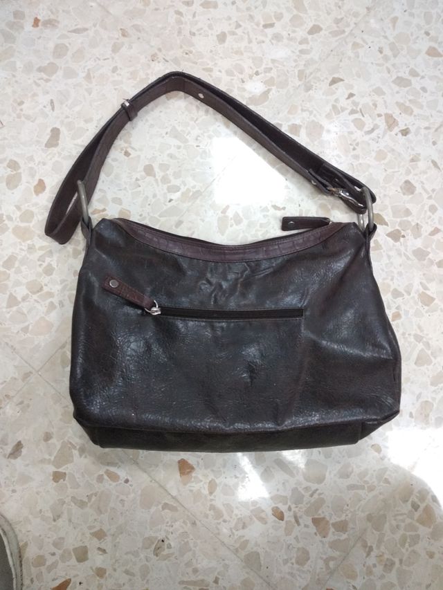 Bolso de cuero VAGG negro y marrón