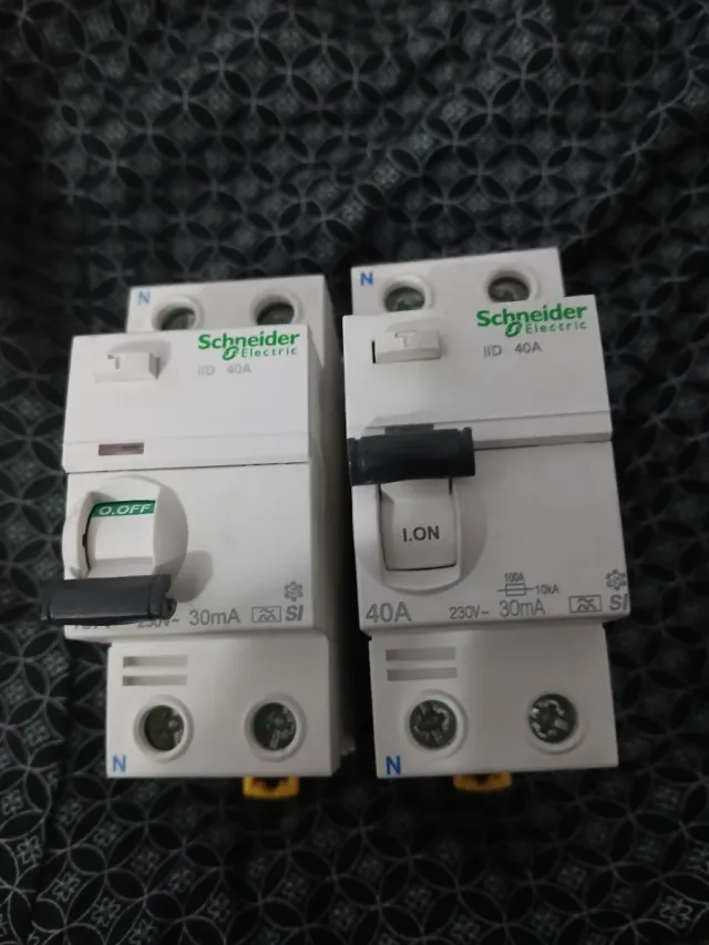 Interruptor Diferencial Schneider 40A