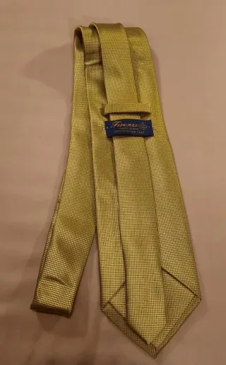 Corbata Firenze Italiana Dorada verde de Seda.