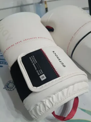 Guantes Boxeo OUTSHOCK BG120 Blanco Talla 2