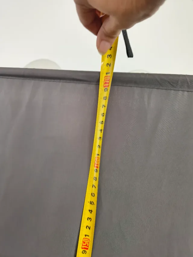 2 Biombos separadores de tela gris