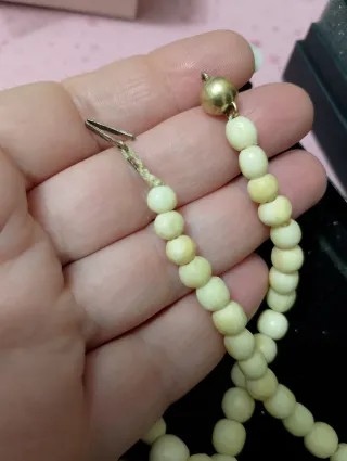 Collana in materiale nobile