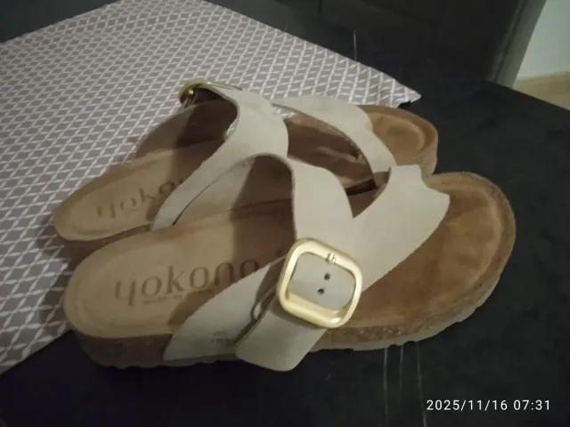 Sandálias Yocono Bege Tamanho 38