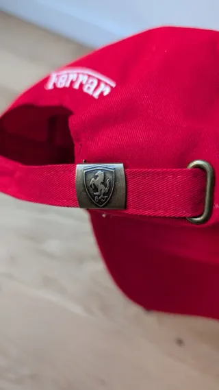 Cappello Ferrari Rosso