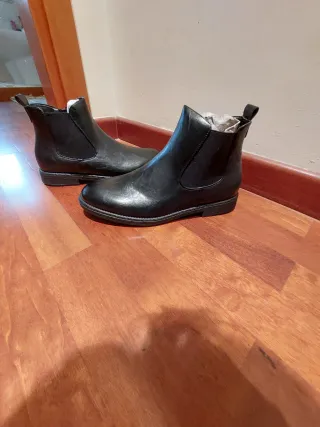 Stivaletti uomo neri