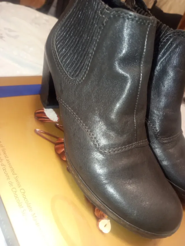 Botines de tacón para mujer