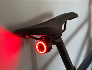 Luce LED posteriore bici/monopattino