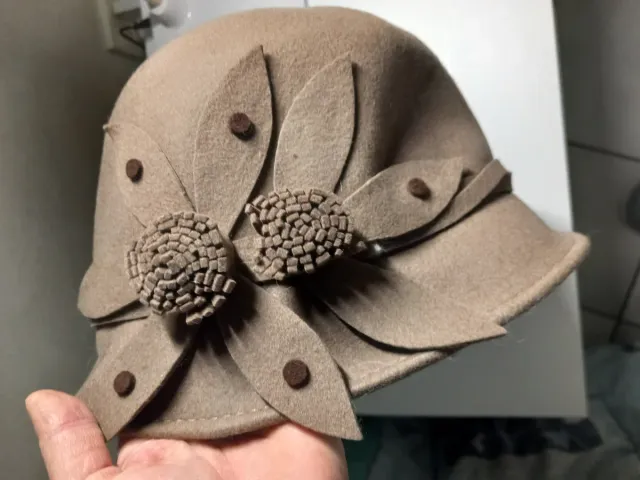 Cappello in lana cotta beige/marrone