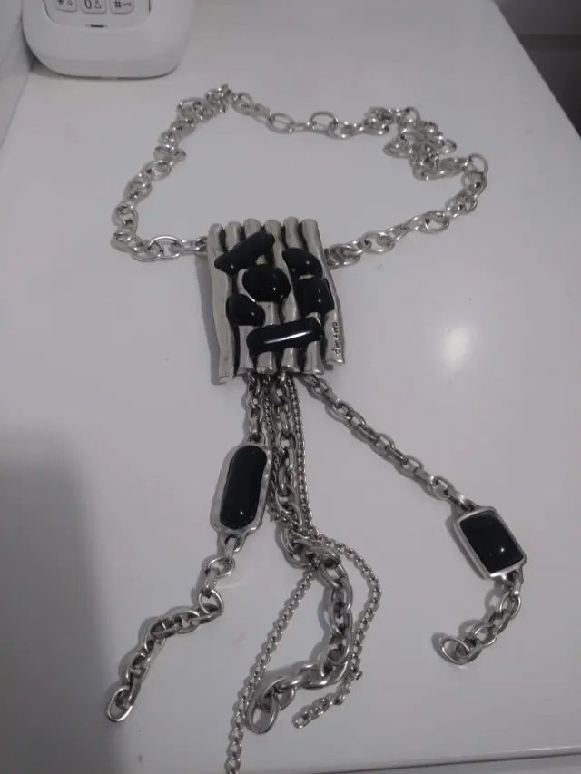 Conjunto de colar, pulseira e brincos