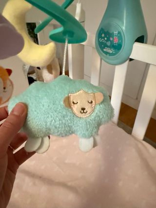 Móvil musical cuna con peluches