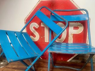 Vecchie sedie pieghevoli