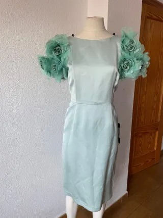 Vestido Matilde Cano verde talla 40 nuevo