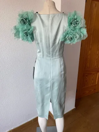Vestido Matilde Cano verde talla 40 nuevo