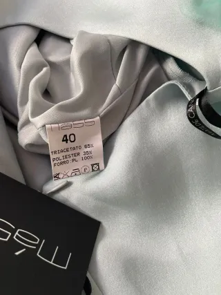 Vestido Matilde Cano verde talla 40 nuevo