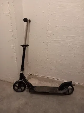 Patinete plegable negro niño/a