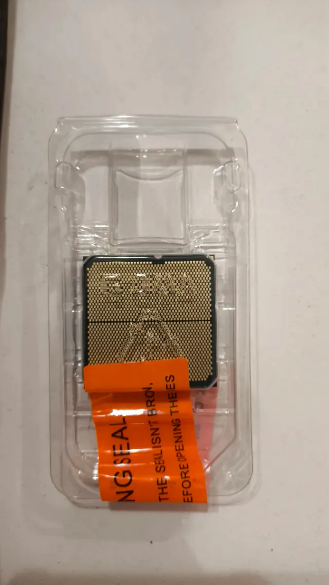 Processore AMD Ryzen 7 7700