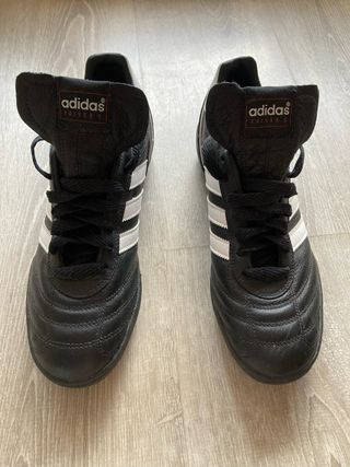 Zapatillas Adidas Kaiser 5 multitacos