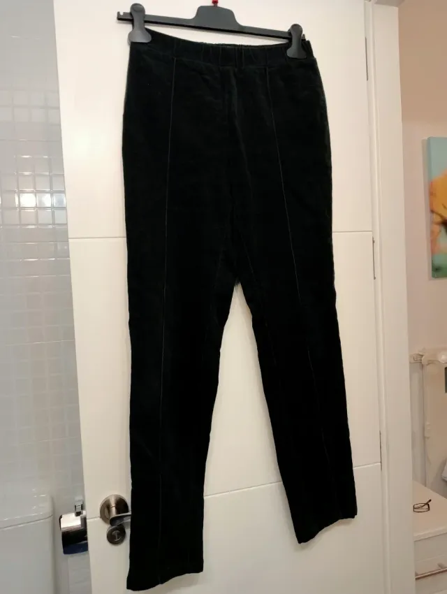 Pantalón pana verde botella