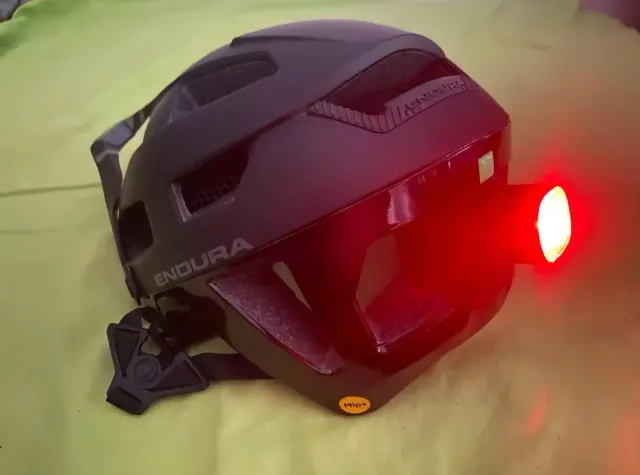 Luce posteriore LED ricaricabile per bici