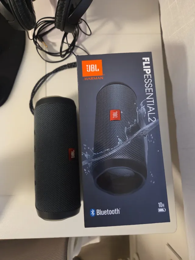 Altavoz JBL Esencial 2