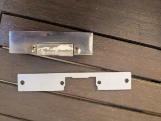 Cerradura puerta electrica Assel