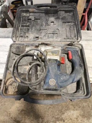 Taladro Percutor con Maletín