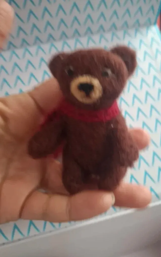 Peluche Oso Fieltro Bufanda Roja