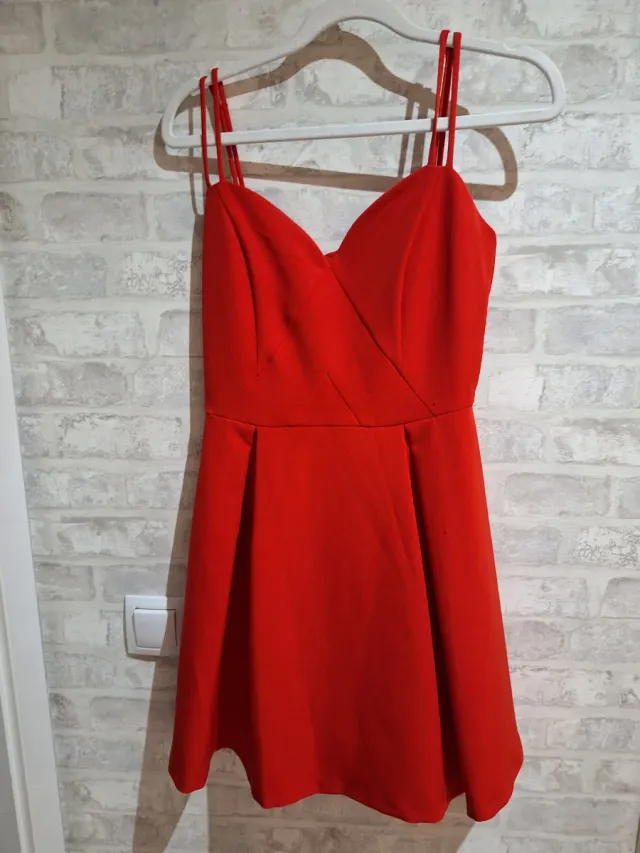 Vestido corto rojo