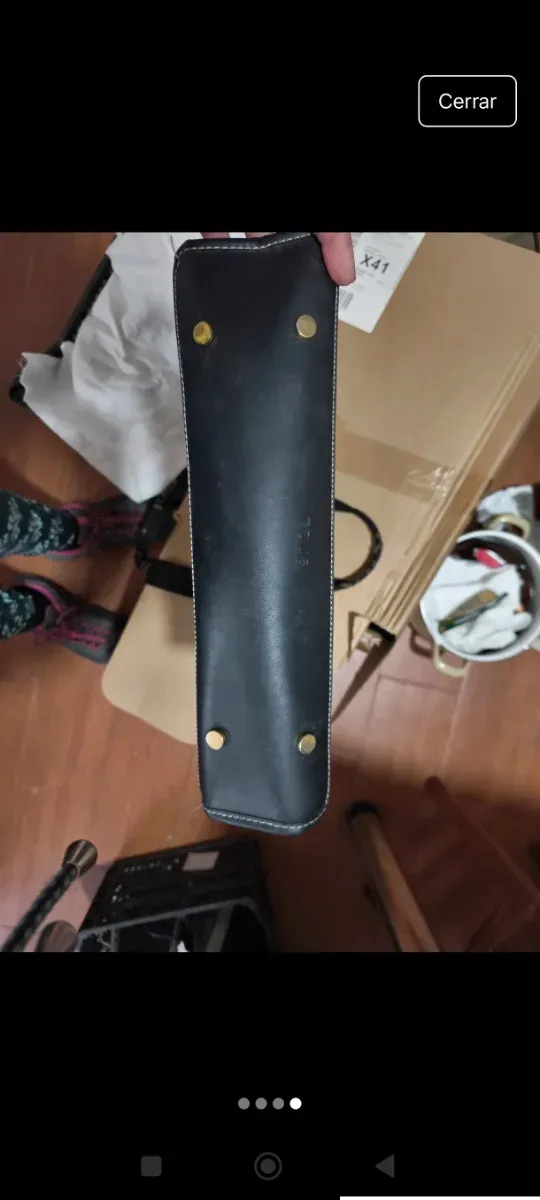 Bolso estampado multicolor en perfecto estado