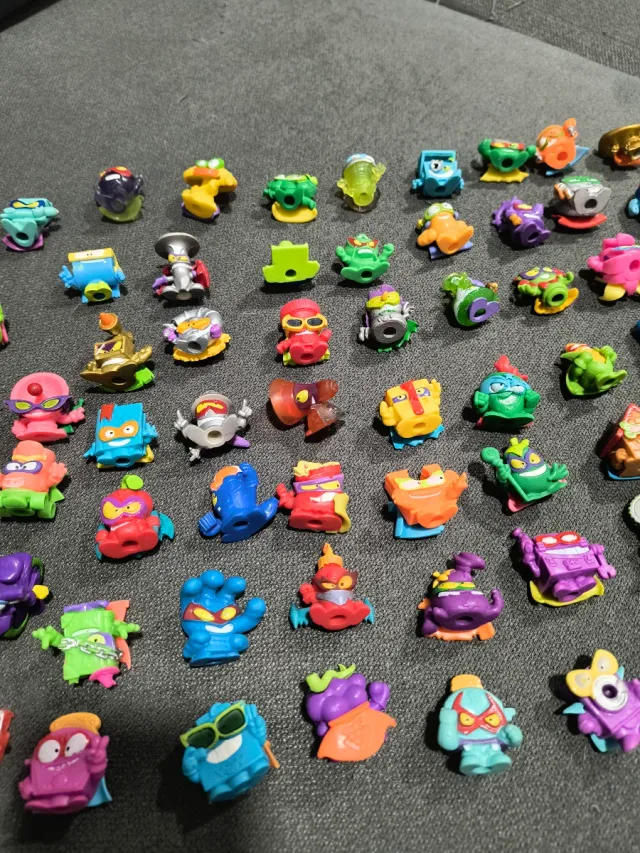 Collezione Superthings