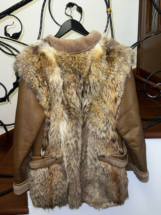 Pelliccia vera lupo marrone veste M L