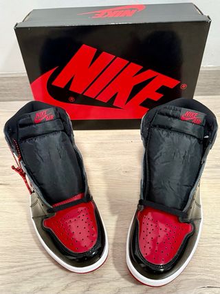 Nike Air Jordan 1 Patent Bred - Talla 44 EU