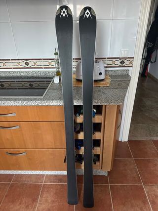 Esquís Volkl Energy Alpha