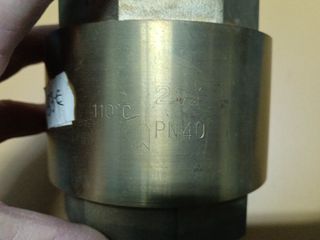 Válvula retención 2 1/2 pulgadas