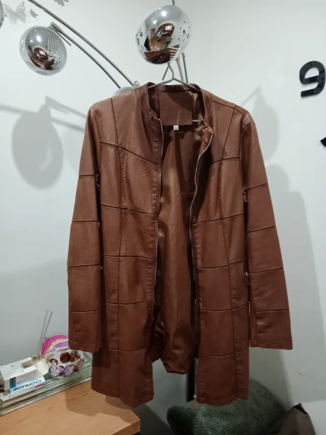 Cazadora de piel mujer marrón