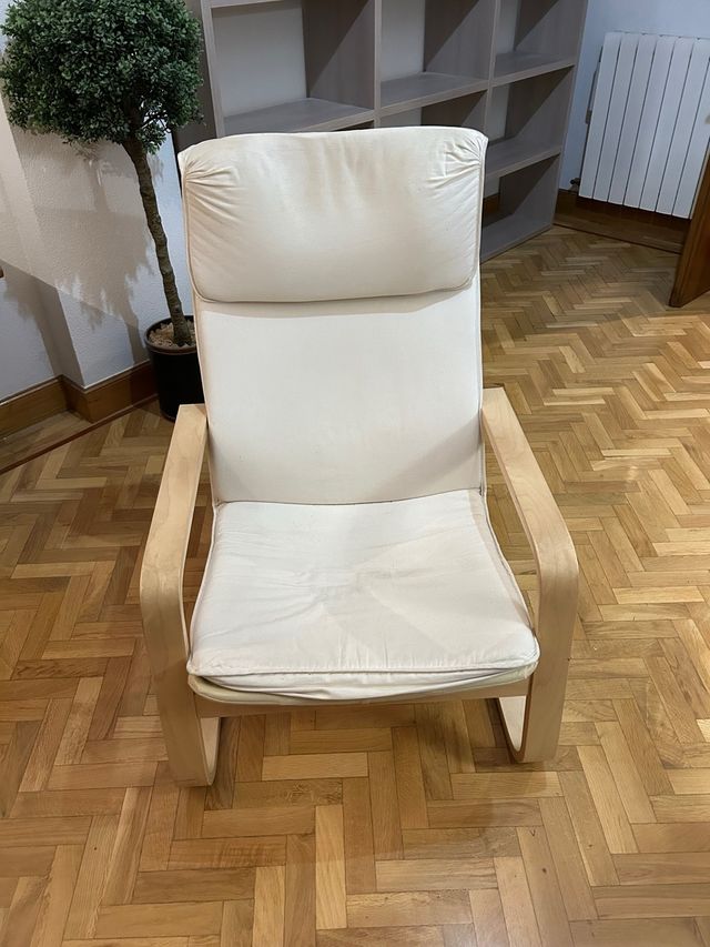 Sillón blanco Ikea madera