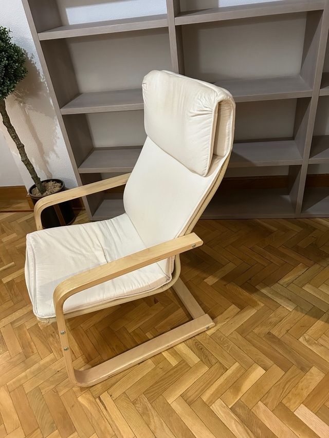Sillón blanco Ikea madera