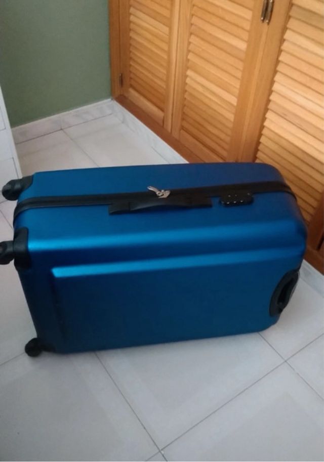 Maleta grande azul