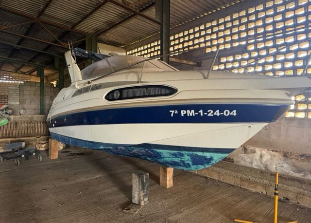 Barco Río 700 Cruiser averiado