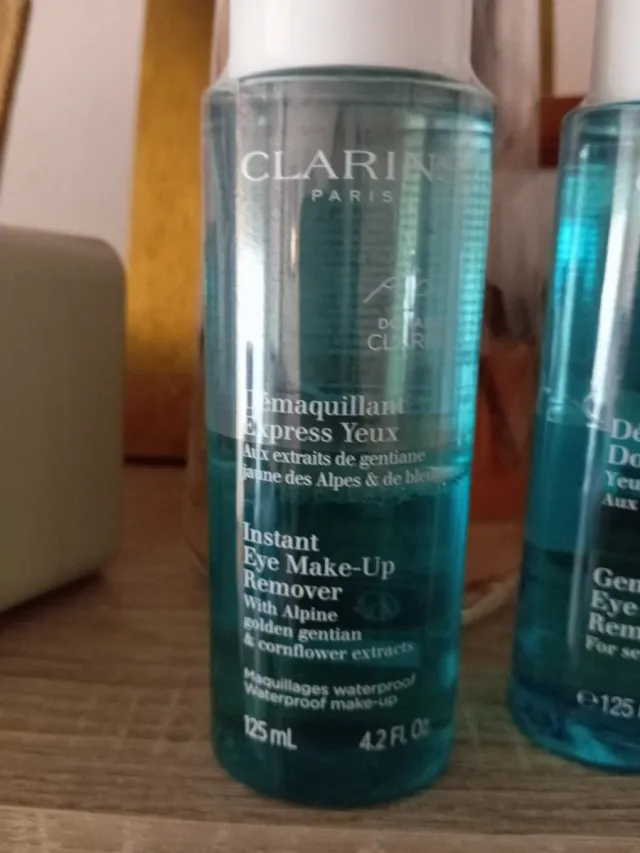 Desmaquillante ojos sensibles de Clarins