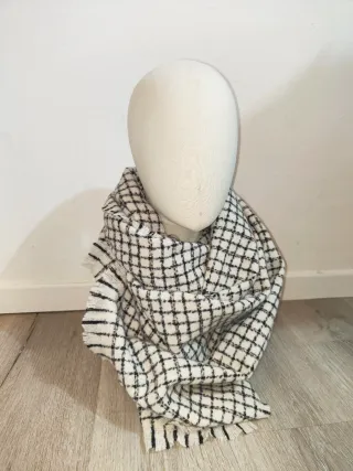 Sciarpa nuovo