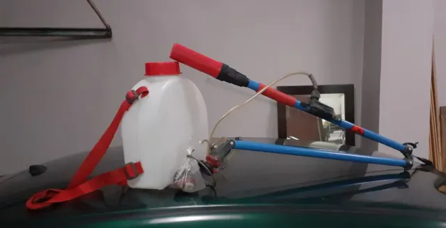 Irroratrice a zaino con lancia